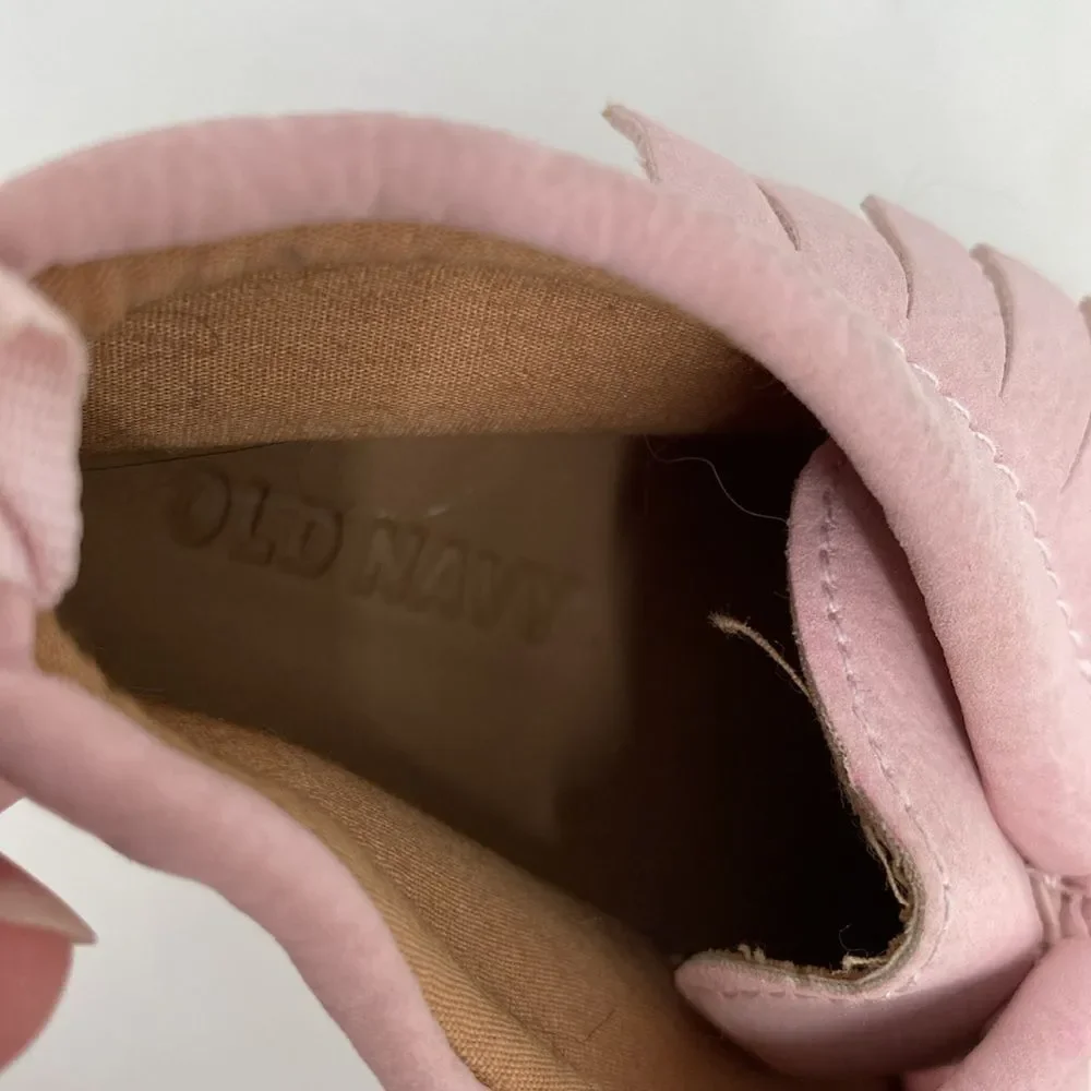 Old navy pink moccasins soft sole shoes baby 18-24 months